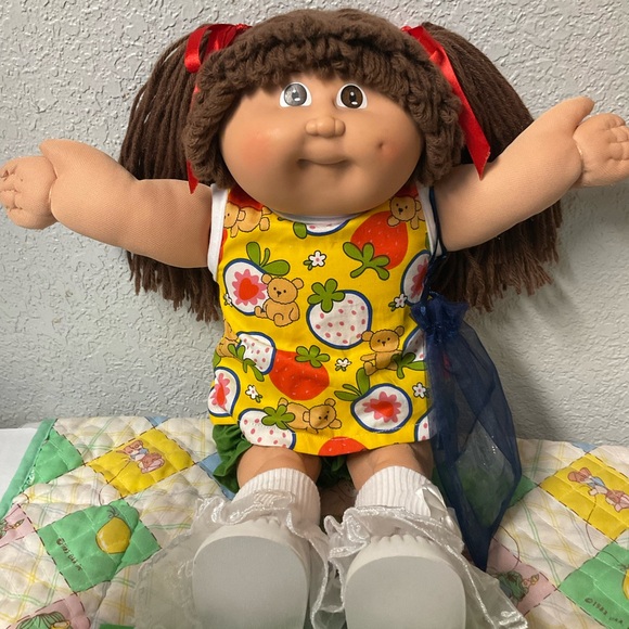 Vintage Cabbage Patch Kid Girl Hong Kong P Factory Brown Hair Head Mold #3 1984 - Picture 2 of 11